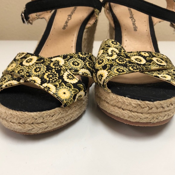 Charming Charlie Espadrille Wedges, size 9 - Picture 6 of 6